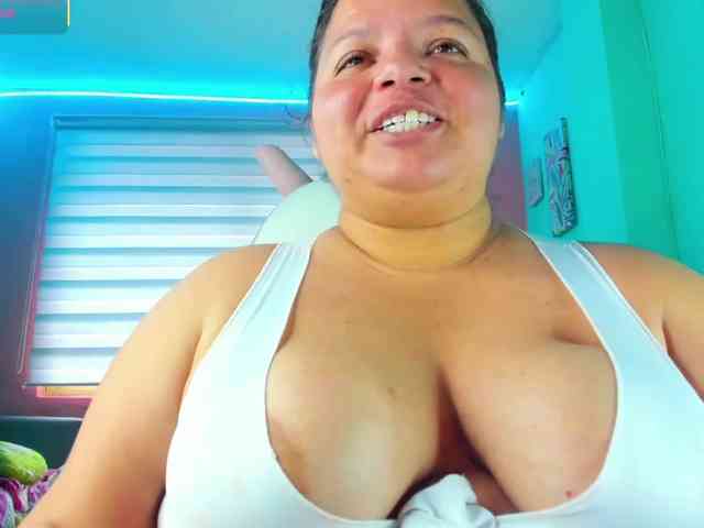 lexxy-bbw webcam