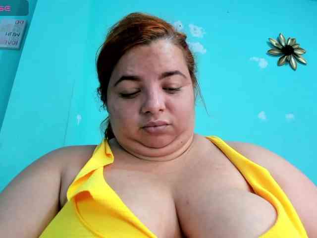 lexxy-bbw webcam