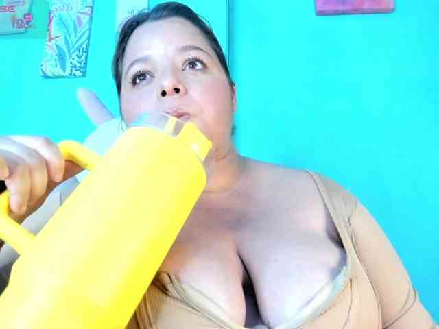 lexxy-bbw webcam