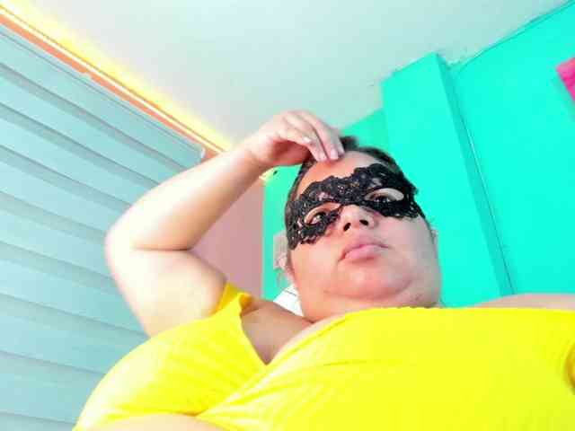 lexxy-bbw webcam