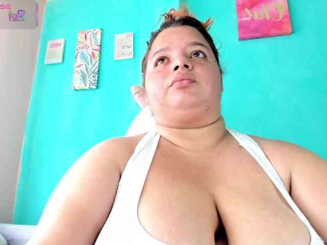 lexxy-bbw webcam