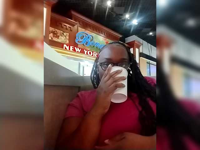 Quaylababe1 webcam bongacams model stream image