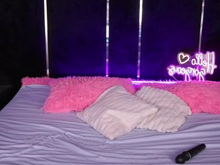 KiraCandyS Porn Show