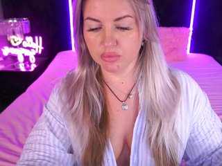 KiraCandyS Porn Show