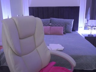 KiraCandyS Porn Show