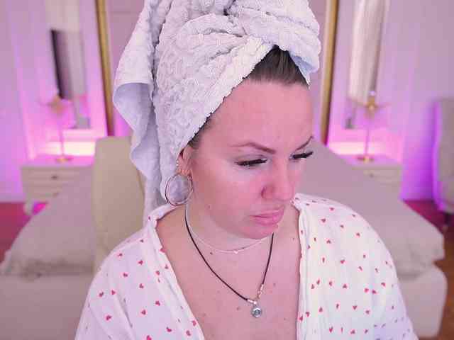 KiraCandyS KiraCandyS