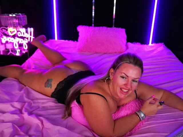 webcam nude chat KiraCandyS