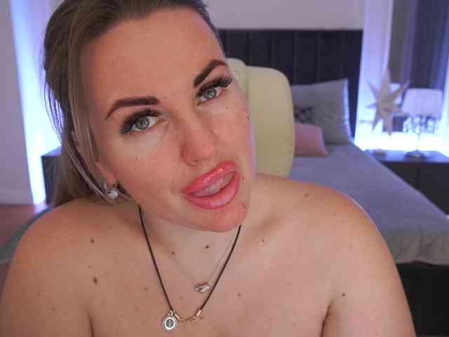 KiraCandyS KiraCandyS