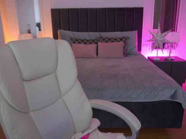 KiraCandyS KiraCandyS