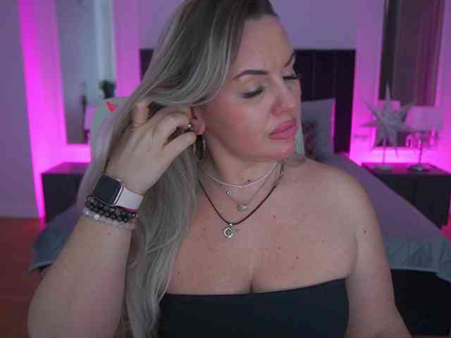 KiraCandyS KiraCandyS