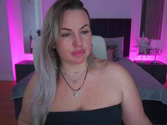 KiraCandyS KiraCandyS