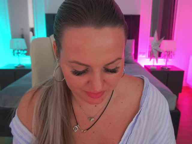 KiraCandyS KiraCandyS