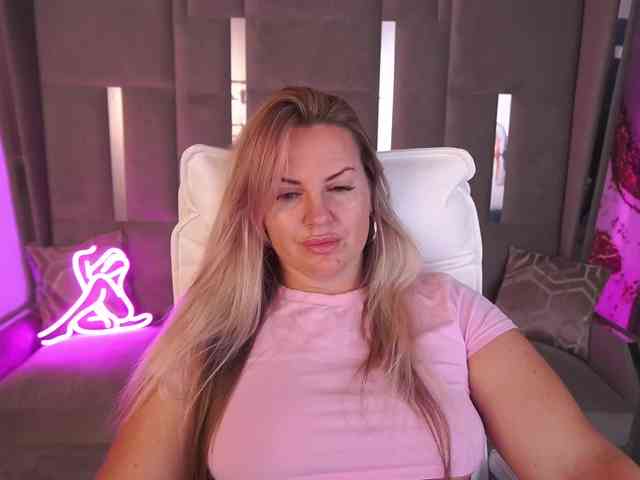 KiraCandyS webcam