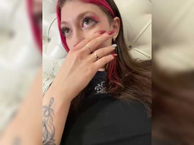 LuckyStar live cam