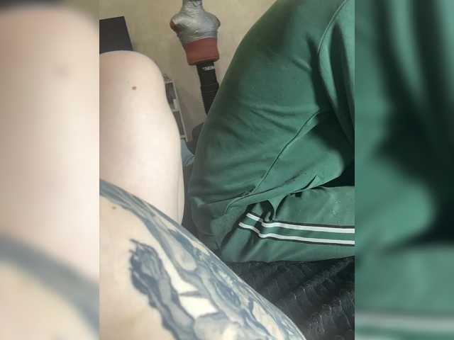 LuckyStar's BongaCams profile