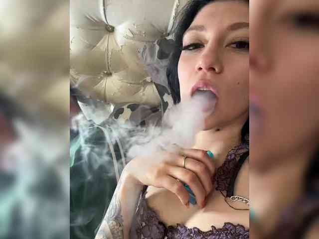 LuckyStar Live Webcam on BongaCams