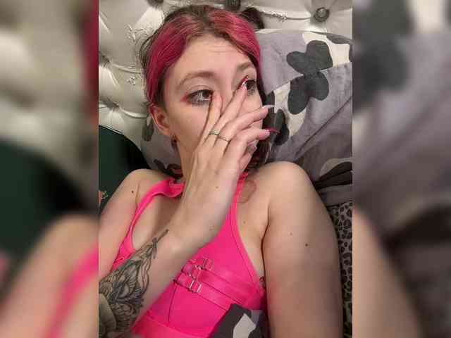 free nude cam chat LuckyStar