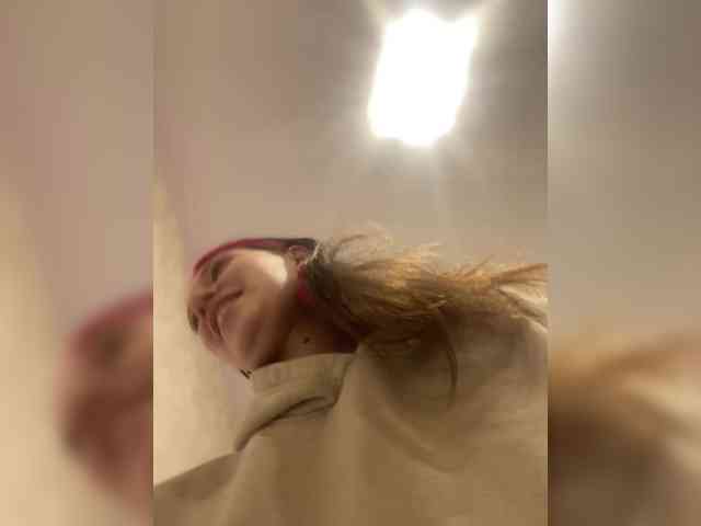 private live sexshow LuckyStar