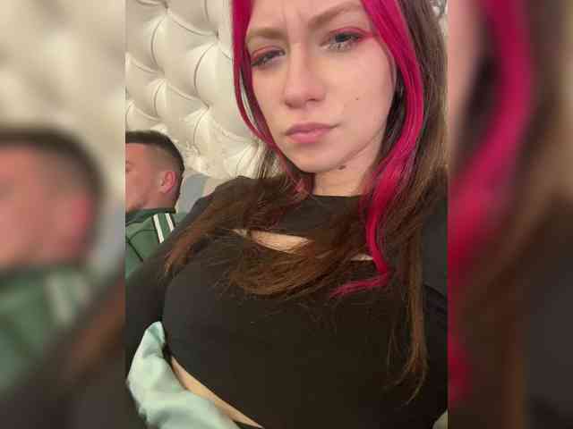 chatroom nude LuckyStar