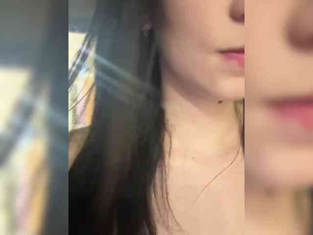 LuckyStar Live Webcam on BongaCams