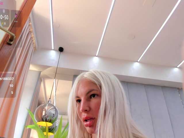  Jessy-Jo chat room