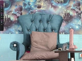 Mistress-Gwen Porn Show