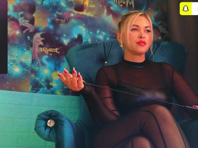 Mistress-Gwen from BongaCams is Freechat