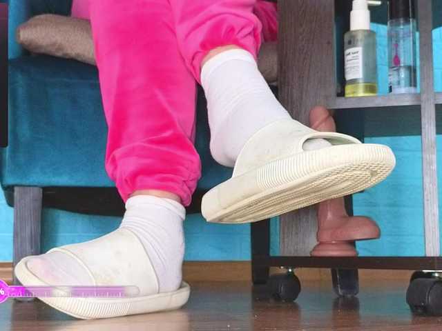 Mistress-Gwen's BongaCams show and profile