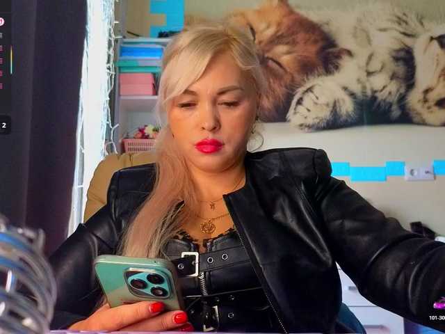 Mistress-Gwen preview