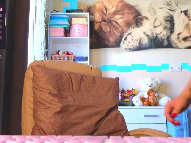 Mistress-Gwen's BongaCams show and profile