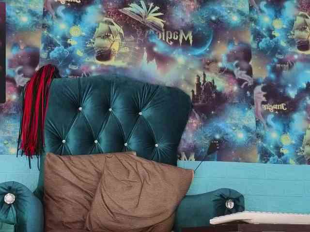 Mistress-Gwen webcam