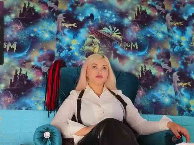 Mistress-Gwen webcam