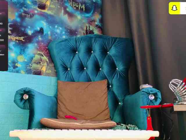 Mistress-Gwen webcam