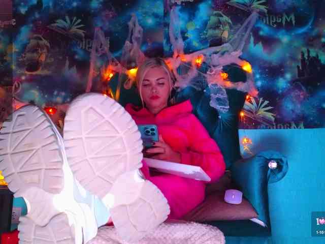 Mistress-Gwen webcam