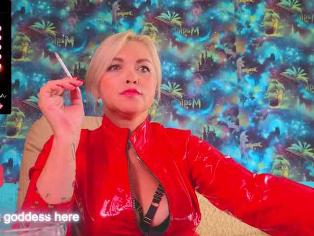 Модель: Mistress-Gwen