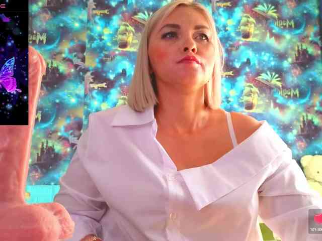 Mistress-Gwen webcam