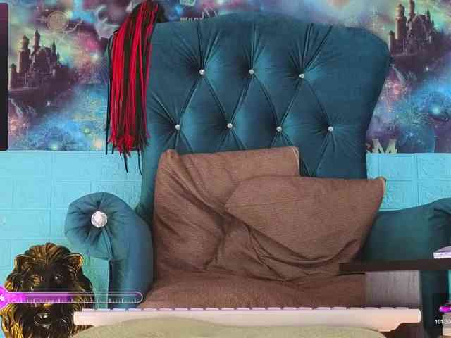 Mistress-Gwen webcam