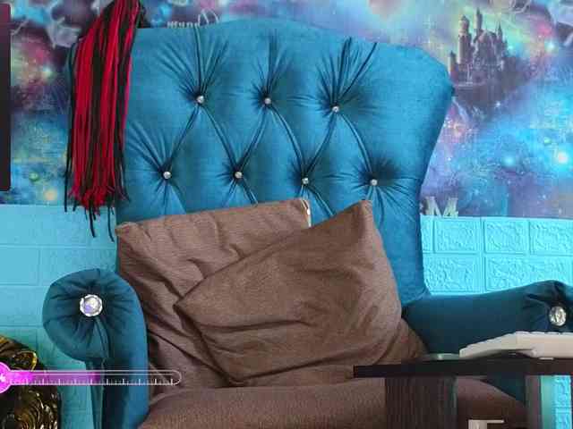 Mistress-Gwen webcam