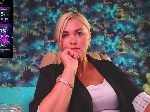 Mistress-Gwen webcam