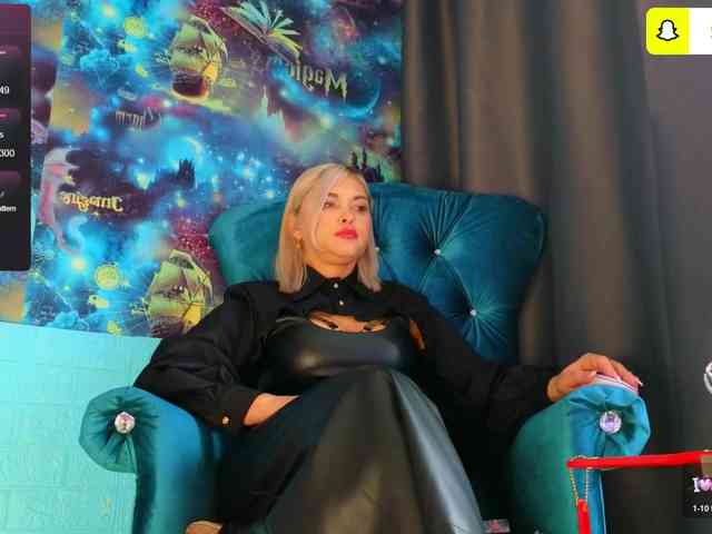 Mistress-Gwen webcam