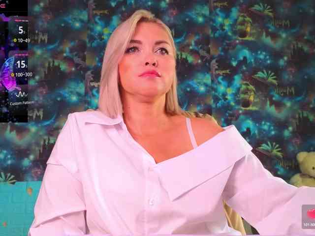 Mistress-Gwen webcam