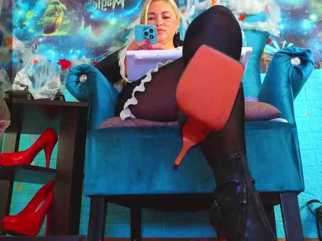 Mistress-Gwen webcam