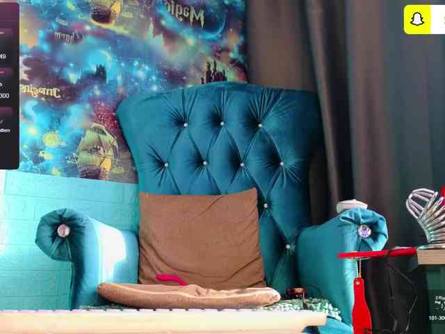 Mistress-Gwen webcam