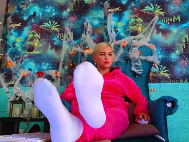Mistress-Gwen webcam