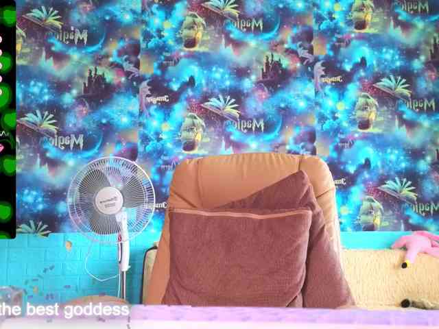 Mistress-Gwen webcam