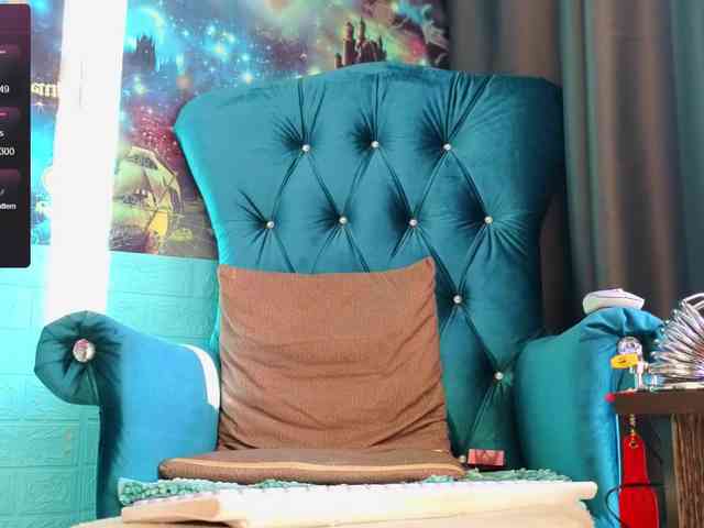 Mistress-Gwen webcam