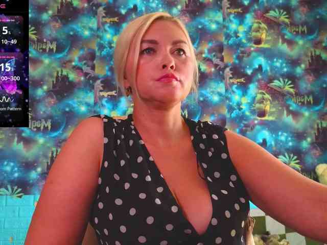 Mistress-Gwen webcam
