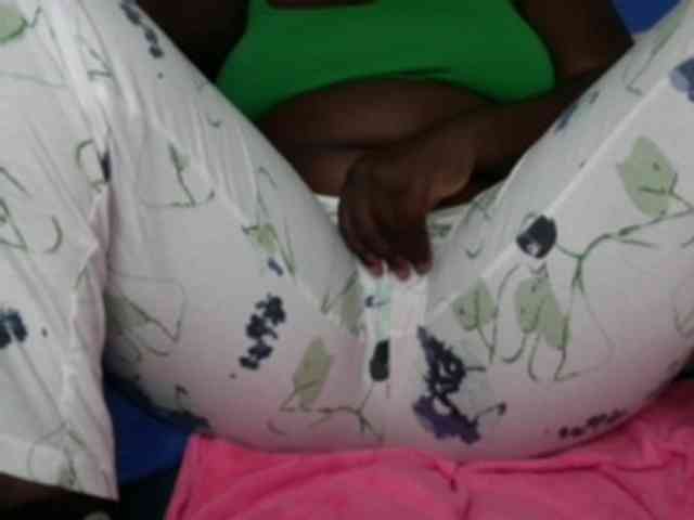 Sexxywetpussy webcam