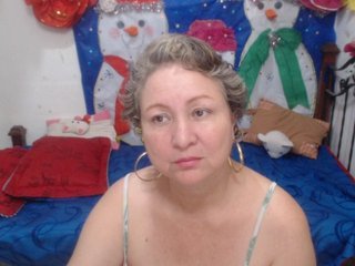 LADYQUEEN520 Porn Show