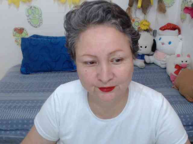 LADYQUEEN520
